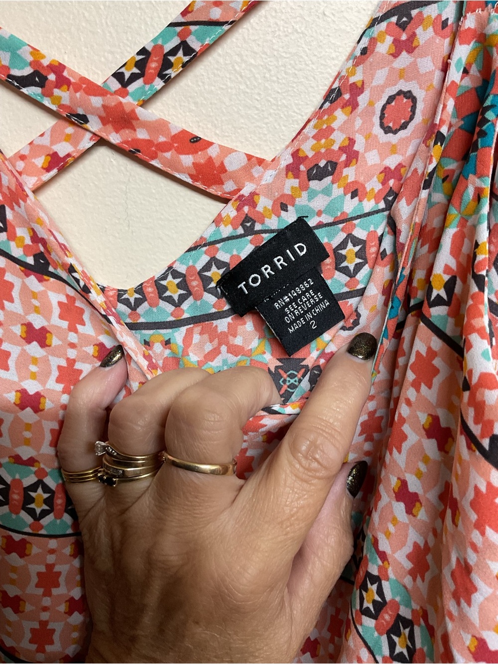 torrid Pink Geo Floral Ruffle Cami - Picture 4 of 4